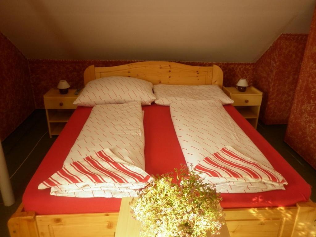 Taltos Vendeghaz Bed & Breakfast Szilvásvárad Oda fotoğraf